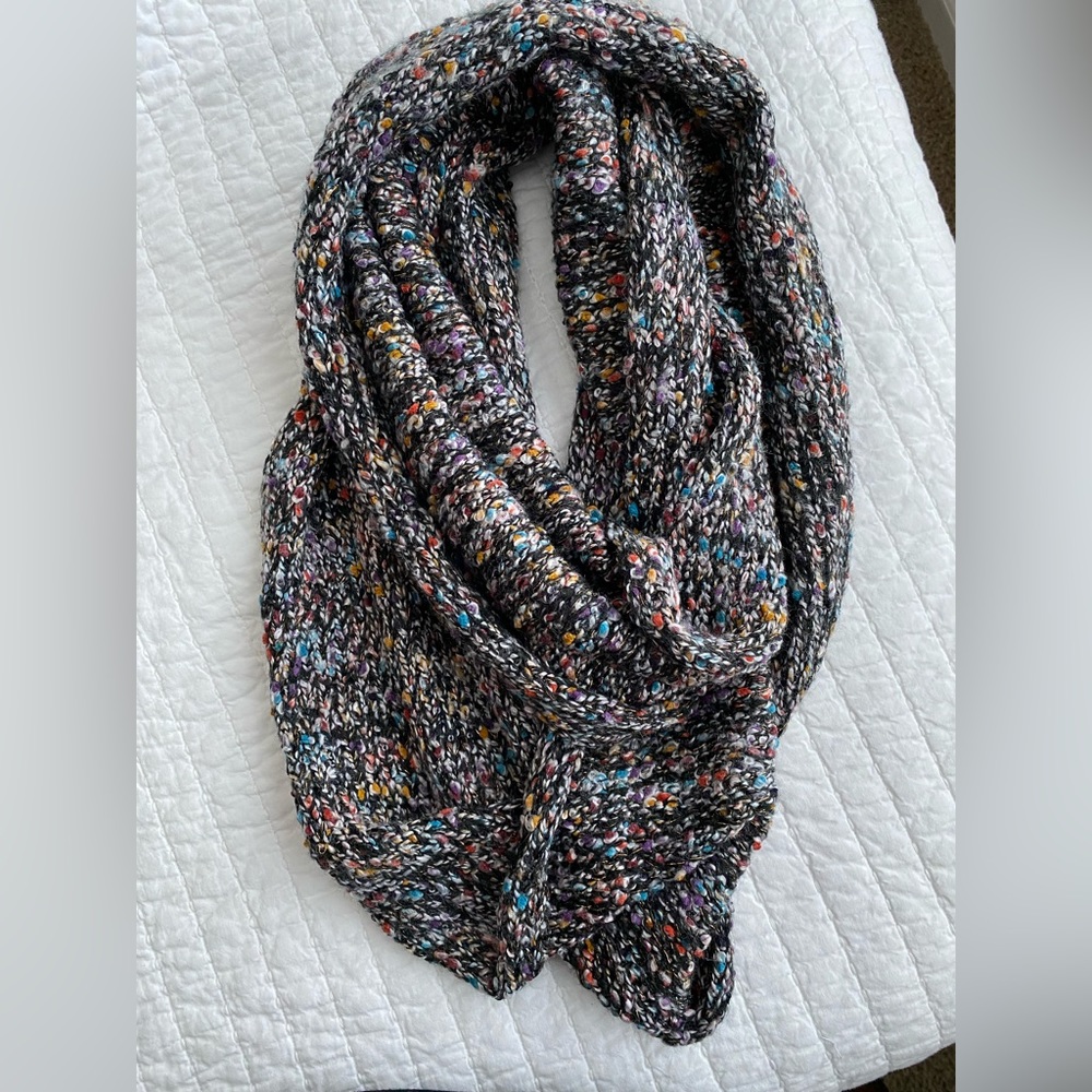 Infinity scarf